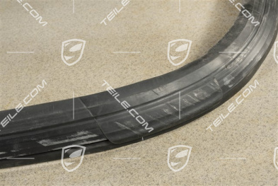 Sealing strip for convertible top cover