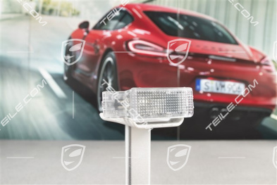 Lampka oświetlenia wnętrza, schowek, przestrzeń pasażerska