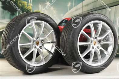 20" Cayenne Design Sommerräder Satz, Felgen 9J x 20 ET50 + 10,5J x 20 ET64 + Bridgestone Sommerreifen 275/45 R20 + 305/40 R20, mit RDK-Sensoren, aus Neuwagen / ca. 30km, DOT/Bj. 2021