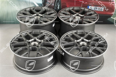 20+21" Felgensatz RS Spyder, Felgen: vorne 8,5J x 20 ET53 + hinten 11,5J x 21 ET67, platinum-seidenmatt