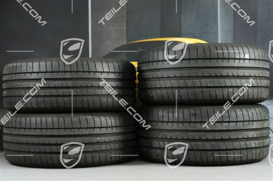 19" Koła letnie, komplet "Panamera", felgi 9J x 19 ET64 + 10,5 J x 19 ET62 + opony letnie Goodyear Eagle 265/45 R19 + 295/40 R19