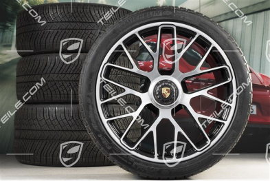 20" Turbo S Zentralverschluss Winterräder Satz für Turbo S / GTS, Felgen 8,5J x 20 ET51 + 11J x 20 ET59 + Michelin Pilot Alpin PA4 N1 Winterreifen 245/35 R20+295/30 R20, RDK-Sensoren