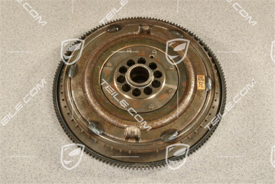 S / GTS, PDK transmission Dual mass flywheel