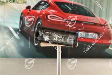 Lampka oświetlenia tablicy rejestracyjnej