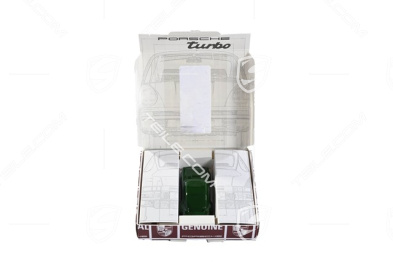 Classic fragrance dispenser / air freshener Irish green