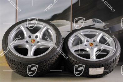 19" Winterräder Satz Carrera Classic, Felgen 8J x 19 ET57 + 11J x 19 ET 51 + NEUE Pirelli Winterreifen 235/35 R19 + 295/30 R19, ohne RDK