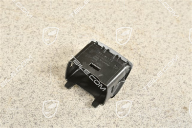 Retainer / support reversing camera